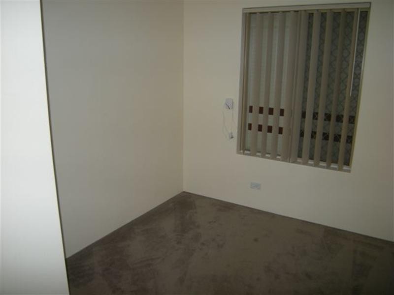 Seville Grove WA 6112