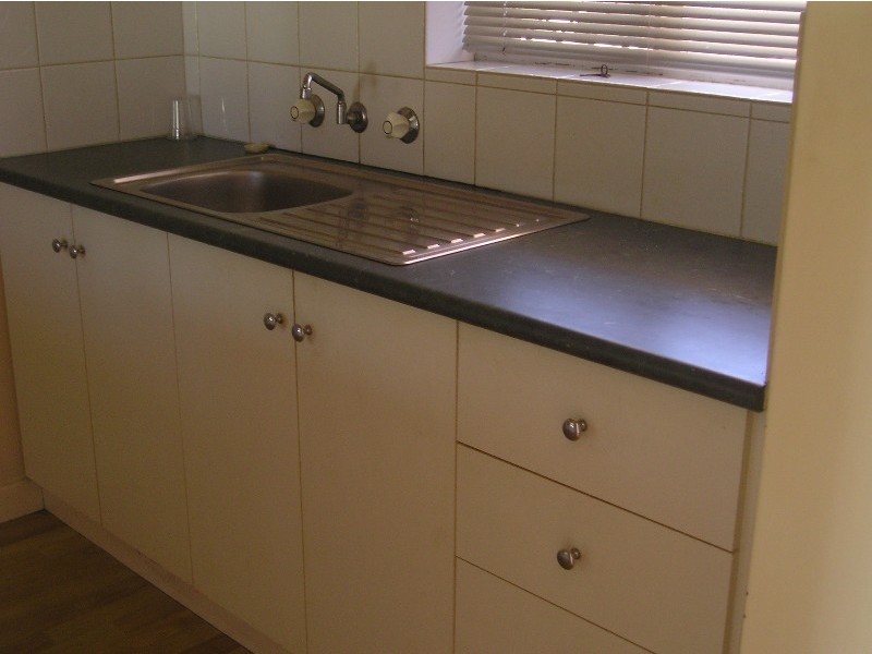 21 Disney Street, Parmelia WA 6167