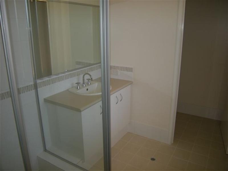24 Jeffrey Loop, Brookdale WA 6112