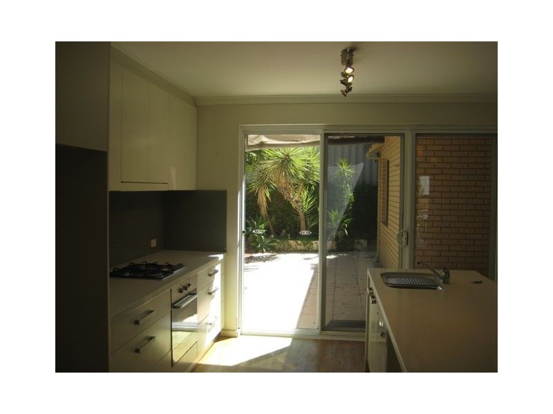 18 Bolton Place, Fremantle WA 6160