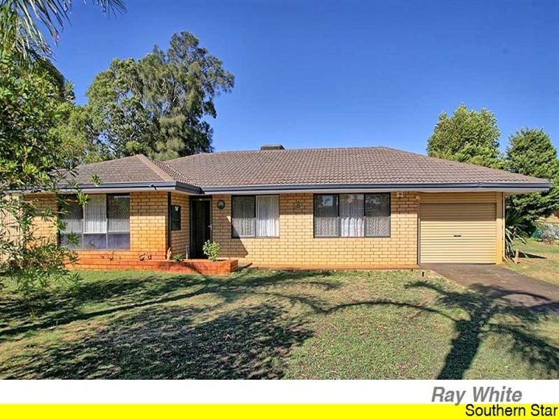 18 Banksia Road, Camillo WA 6111