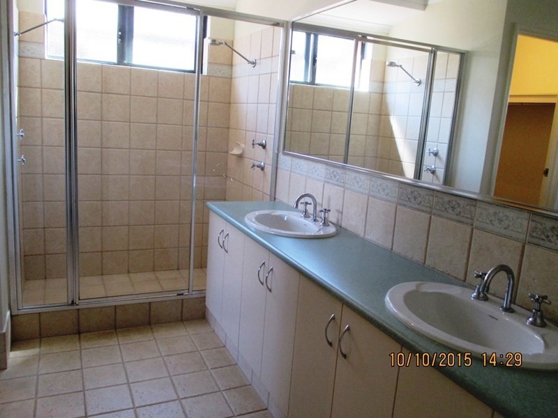 21 Ballawarra Avenue, Byford WA 6122