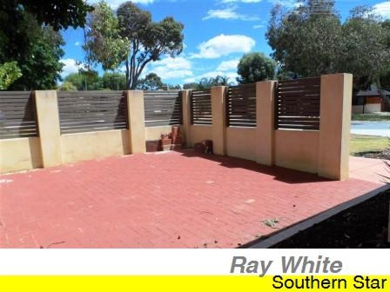 1/14a Ottaway Street, Kelmscott WA 6111