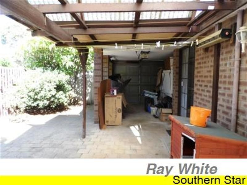 10 Cowra Court, Armadale WA 6112