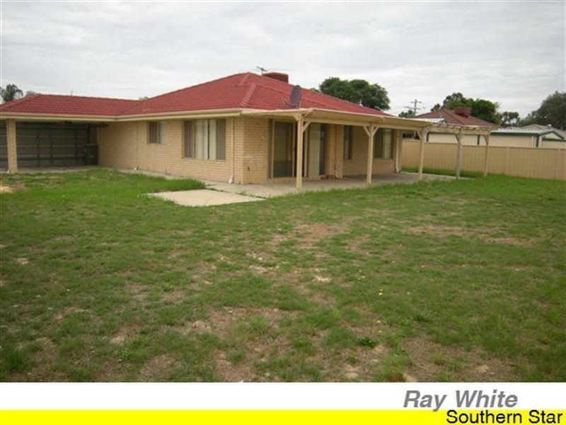 Seville Grove WA 6112