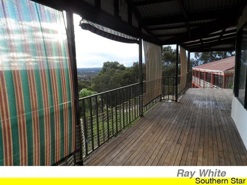 52 Angorra Road, Mount Nasura WA 6112