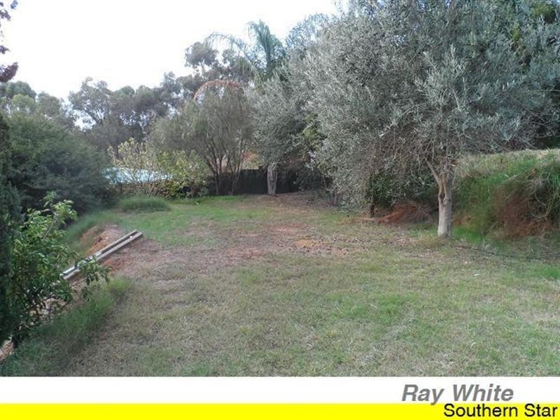 52 Angorra Road, Mount Nasura WA 6112