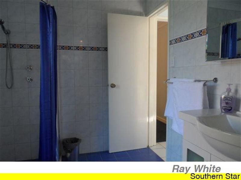 6 Cowra Court, Armadale WA 6112