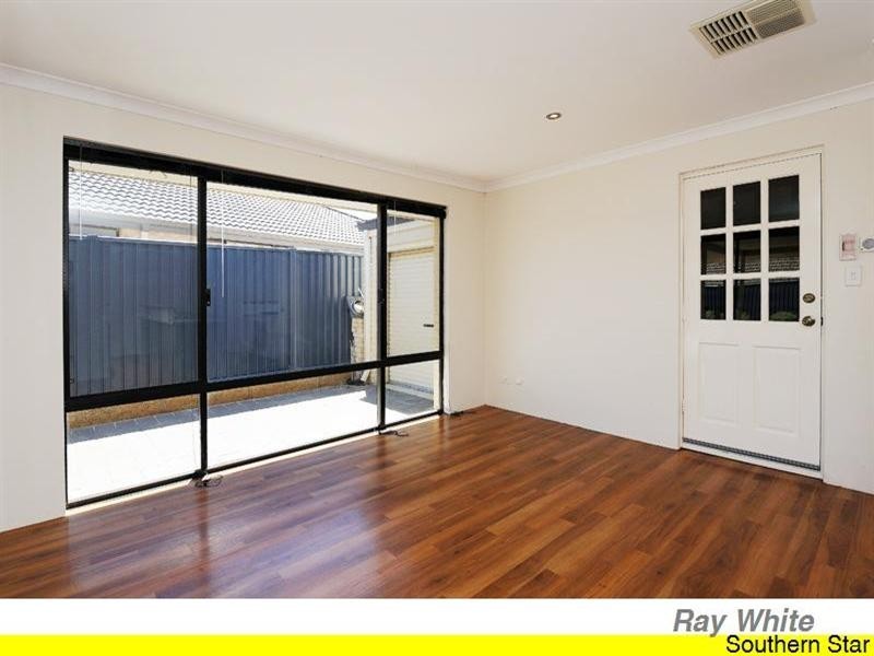 19 Quinine Crescent, Byford WA 6122