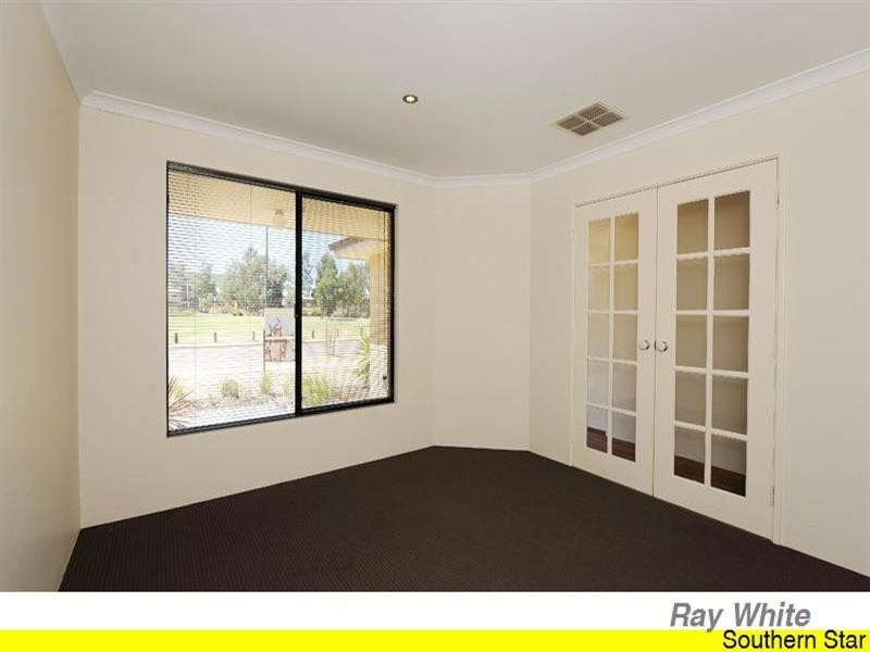 19 Quinine Crescent, Byford WA 6122