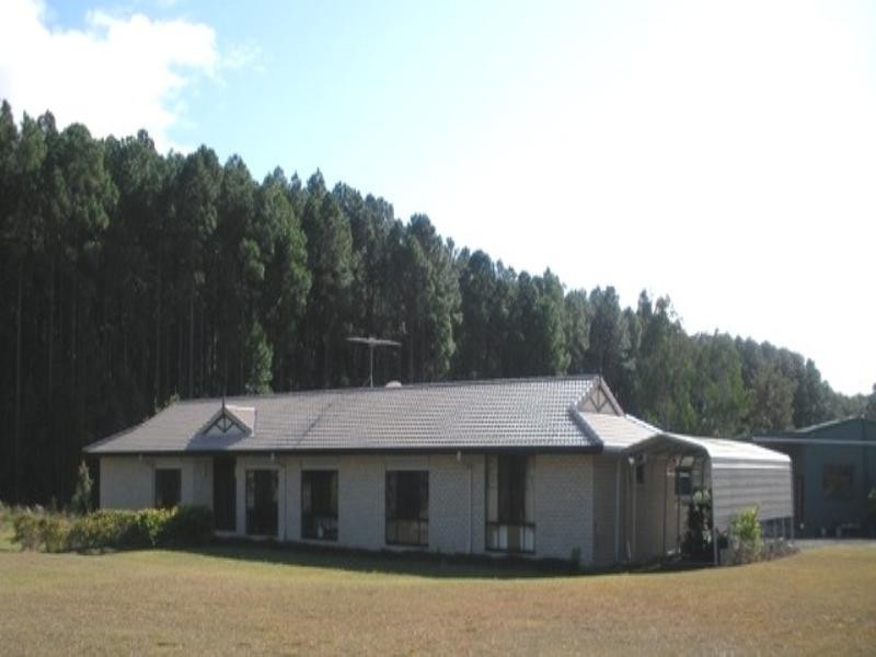 105 Red Road, Beerburrum QLD 4517