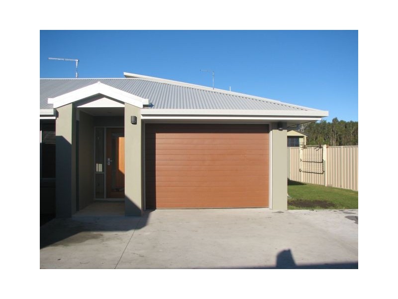 Units 1 & 2 Lot Bessy Close, Yamba NSW 2464