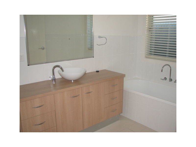 Units 1 & 2 Lot Bessy Close, Yamba NSW 2464