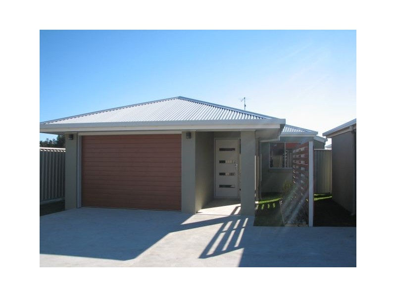 Units 1 & 2 Lot Bessy Close, Yamba NSW 2464