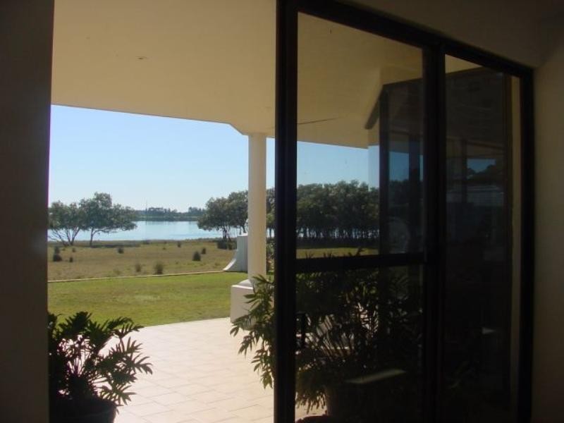 417 School Road, Palmers Island NSW 2463