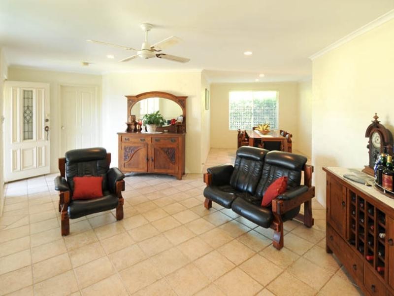 28 Admiralty Court, Yamba NSW 2464