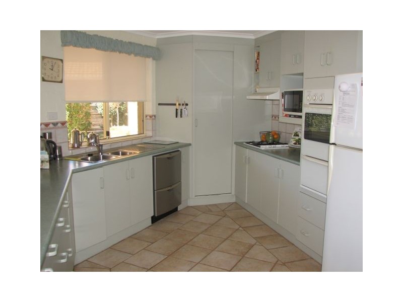 28 Admiralty Court, Yamba NSW 2464