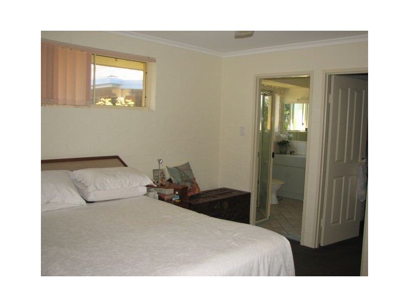 28 Admiralty Court, Yamba NSW 2464