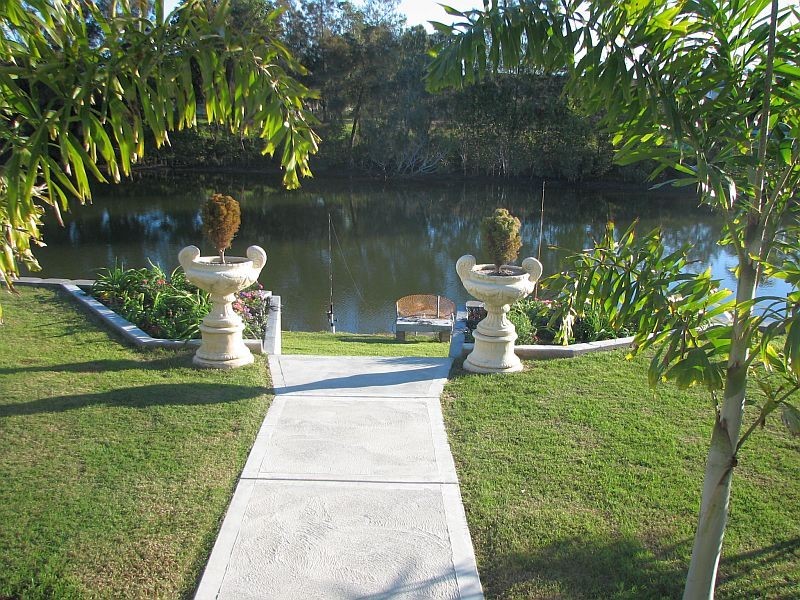 3 Newport Island Circuit, Yamba NSW 2464