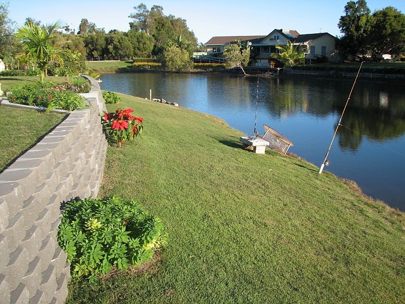 3 Newport Island Circuit, Yamba NSW 2464
