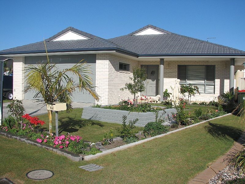 3 Newport Island Circuit, Yamba NSW 2464