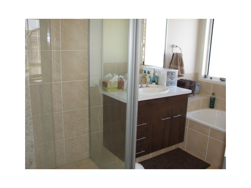 3 Harold Tory Drive, Yamba NSW 2464