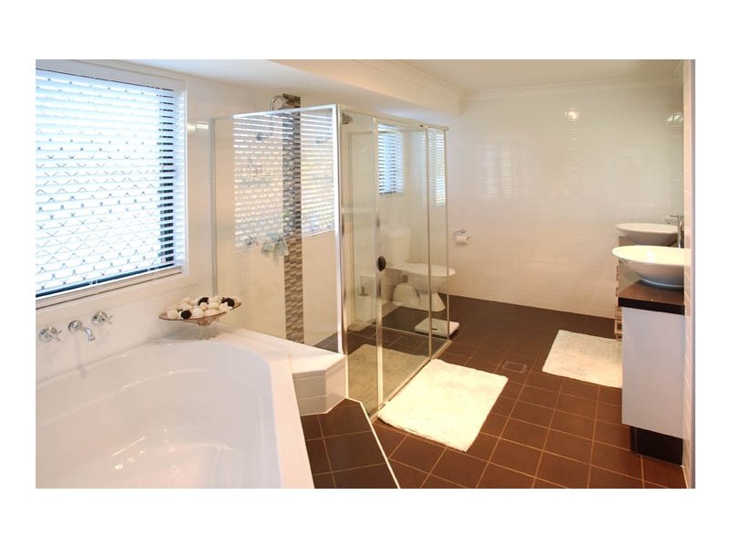 49 William Avenue, Yamba NSW 2464