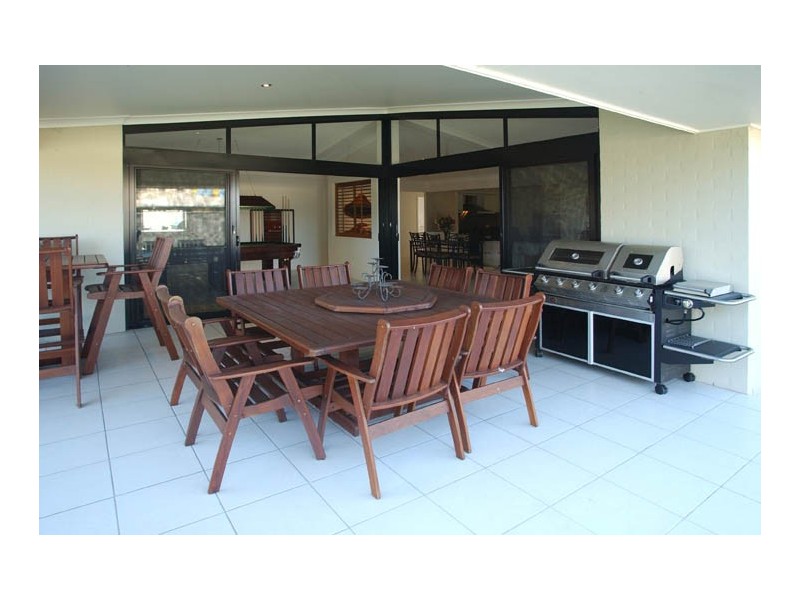 49 William Avenue, Yamba NSW 2464