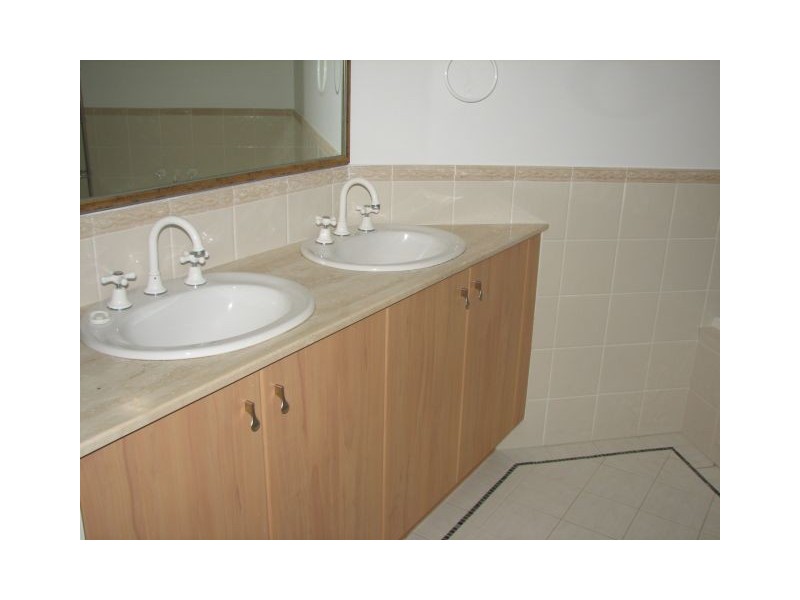 10/18 Pacific Parade, Yamba NSW 2464