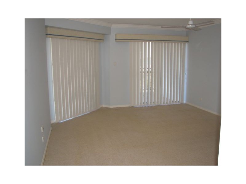 10/18 Pacific Parade, Yamba NSW 2464