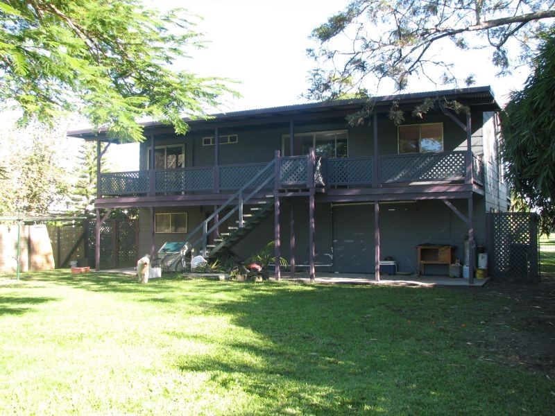 6 Carrington Street, Palmers Island NSW 2463