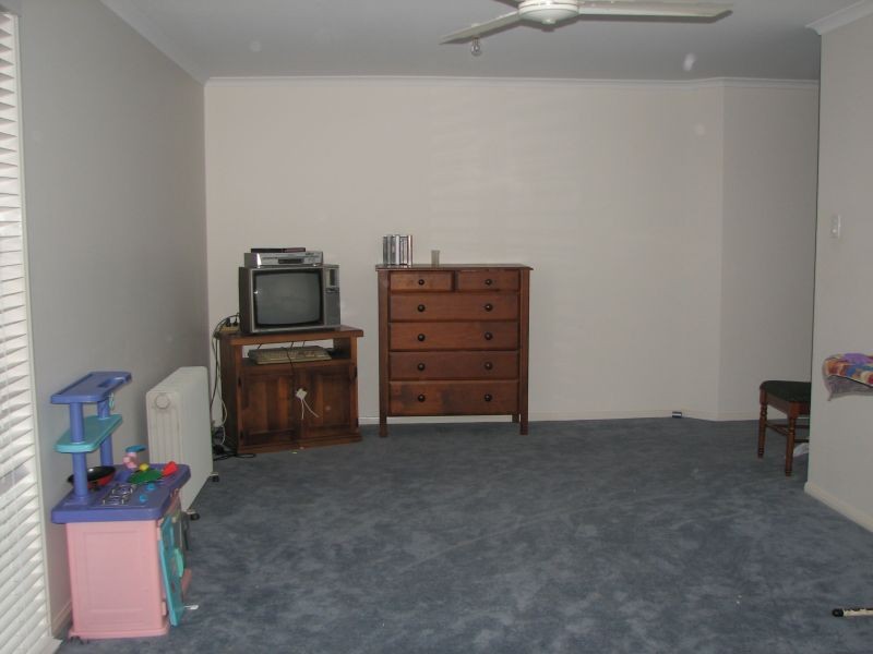 13 Newport Circuit, Yamba NSW 2464