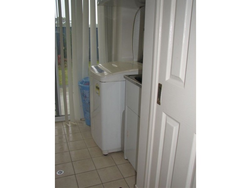 13 Newport Circuit, Yamba NSW 2464