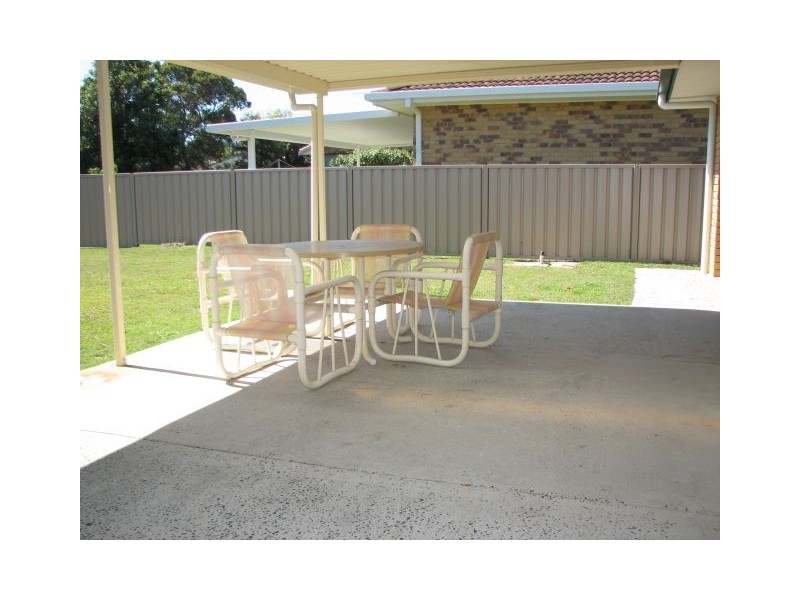 33 Gumnut Road, Yamba NSW 2464