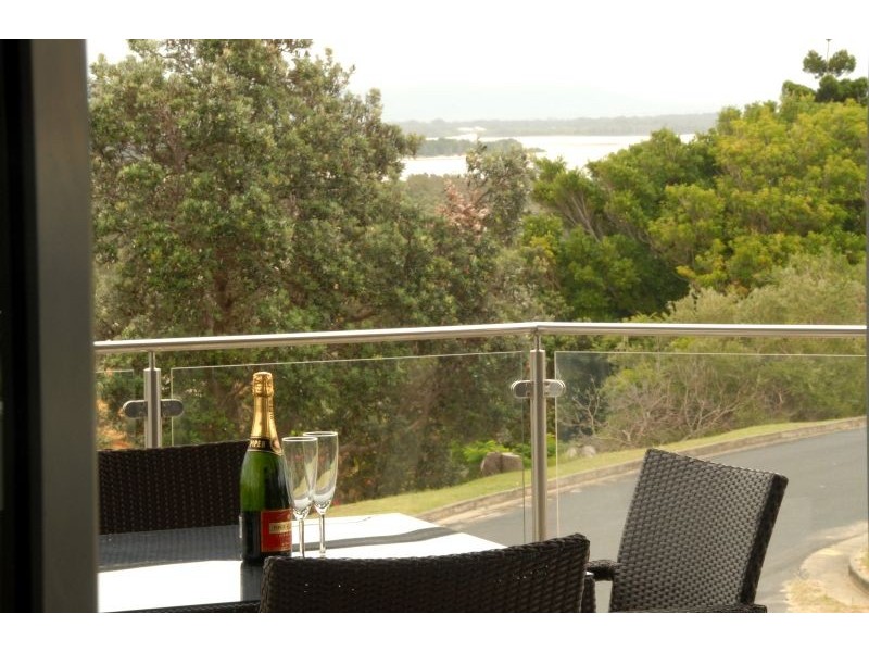 1/6 Clarence Street, Yamba NSW 2464