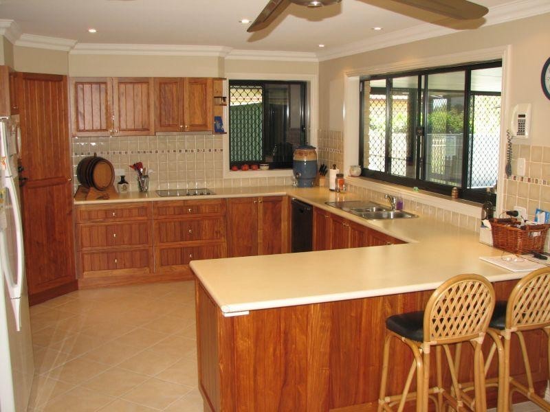 8 Bayview Drive, Yamba NSW 2464