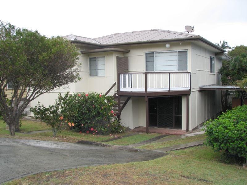 35 Yamba Street, Yamba NSW 2464