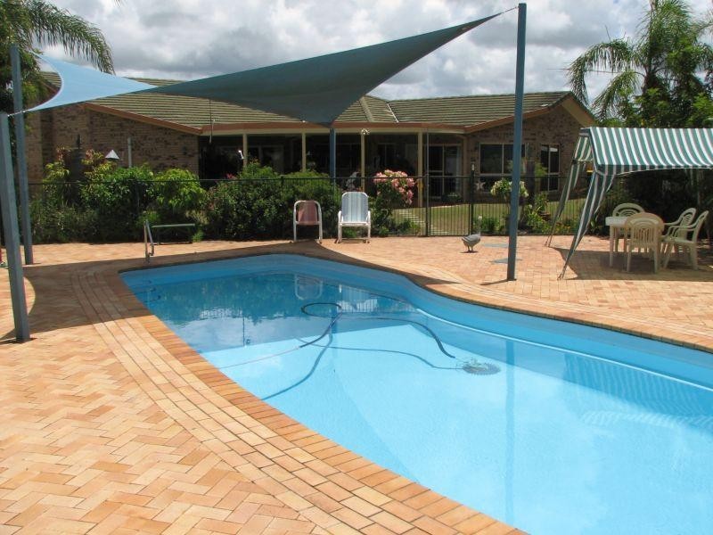 22 Admiralty Court, Yamba NSW 2464