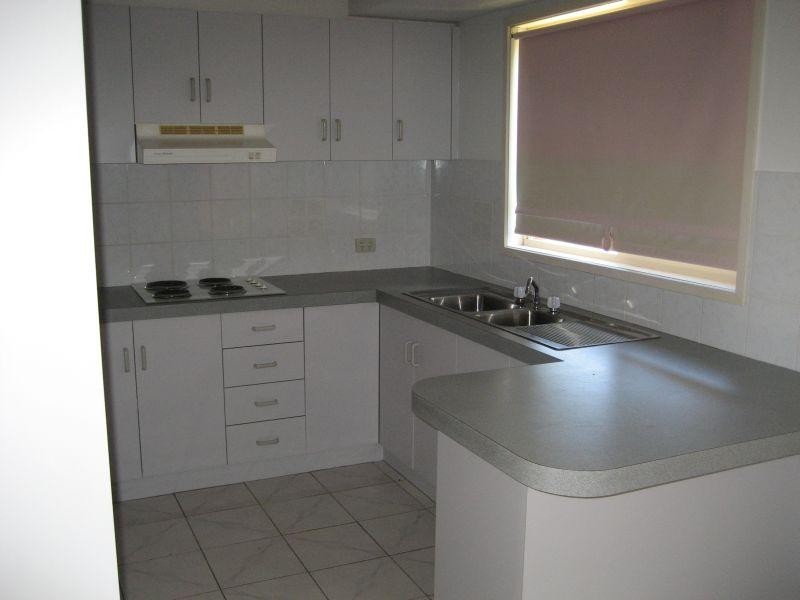 1/20 Ballanda Crescent, Iluka NSW 2466