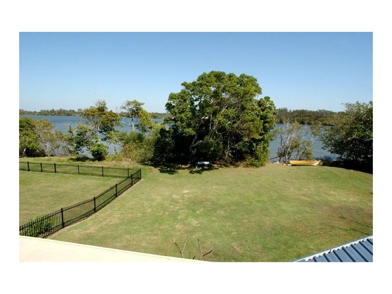 10 Orion Drive, Yamba NSW 2464