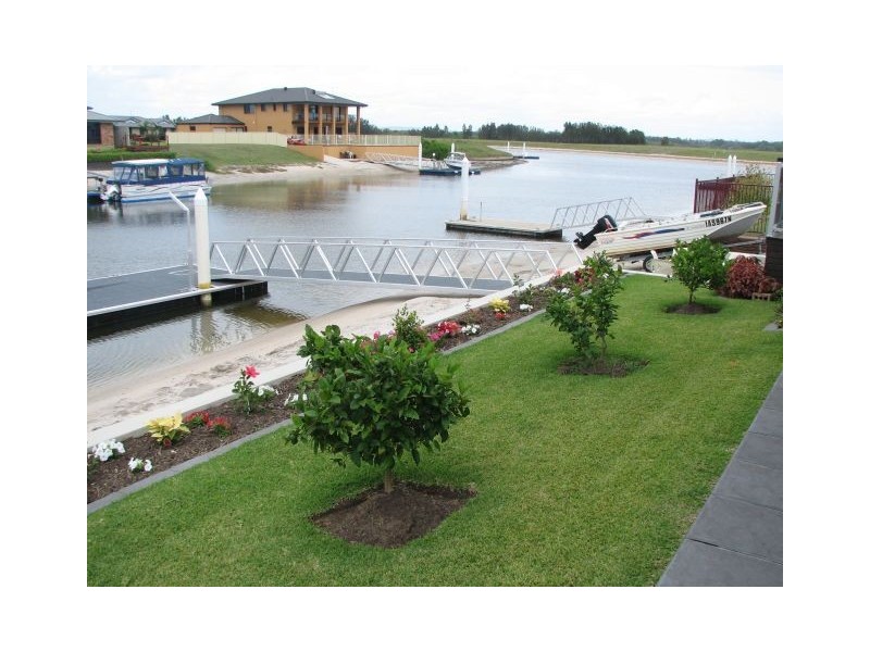 21 Barellan Avenue, Yamba NSW 2464