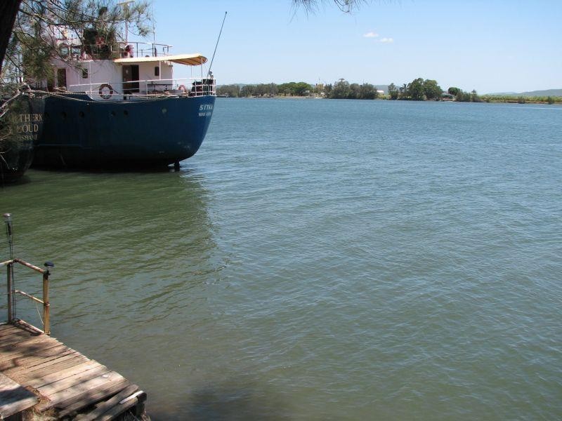 10 River Street, Palmers Island NSW 2463