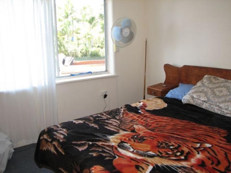 10 River Street, Palmers Island NSW 2463