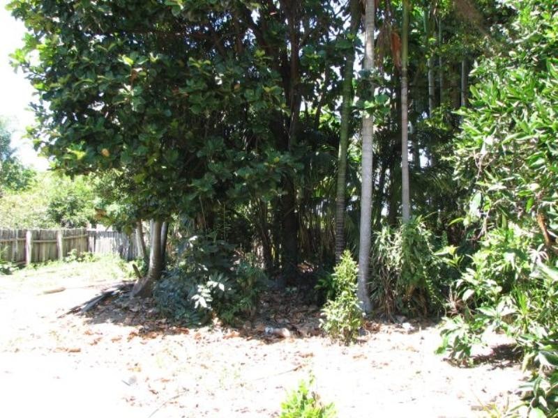 10 River Street, Palmers Island NSW 2463
