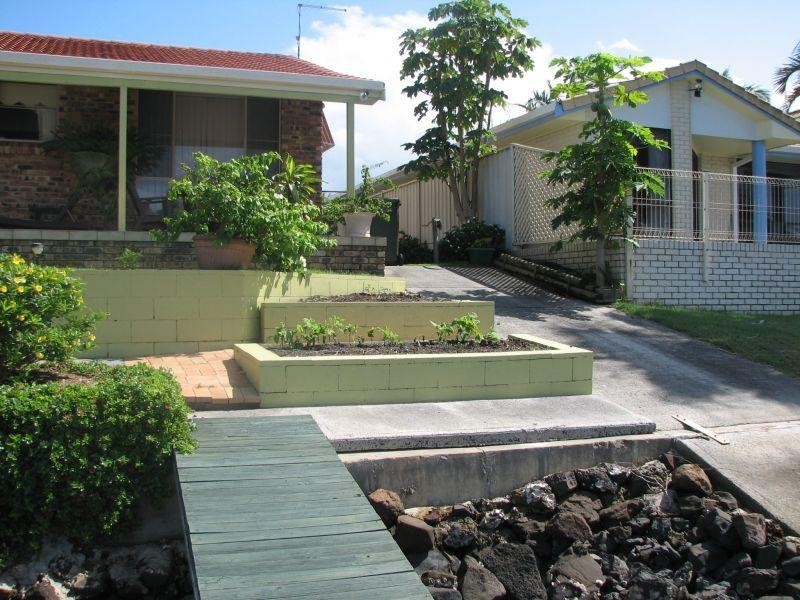 42 The Mainbrace, Yamba NSW 2464