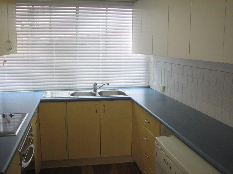 16 12 Clarence Street, Yamba NSW 2464