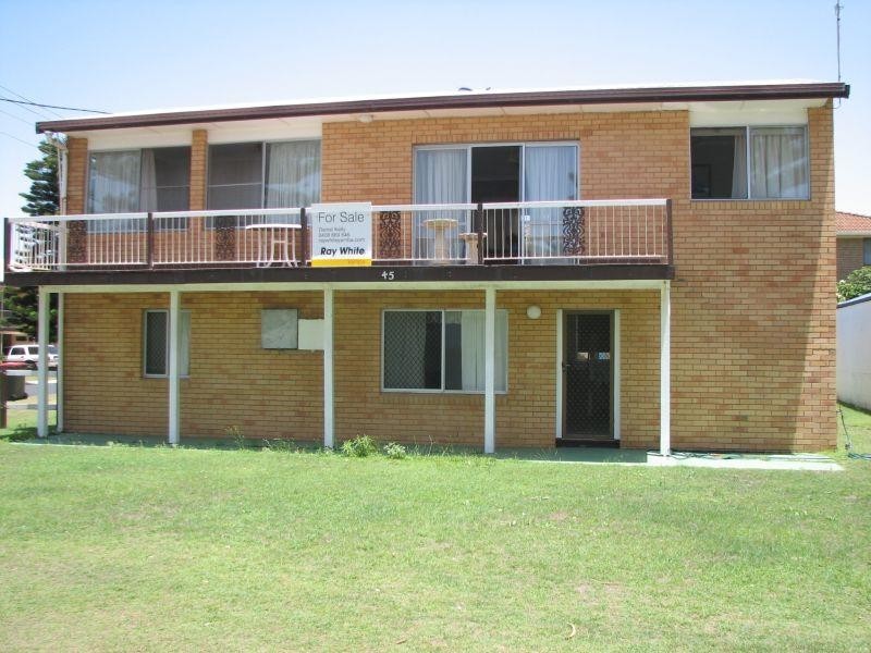 45 Clarence Street, Yamba NSW 2464