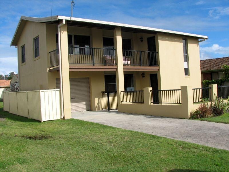 246 Yamba Road, Yamba NSW 2464