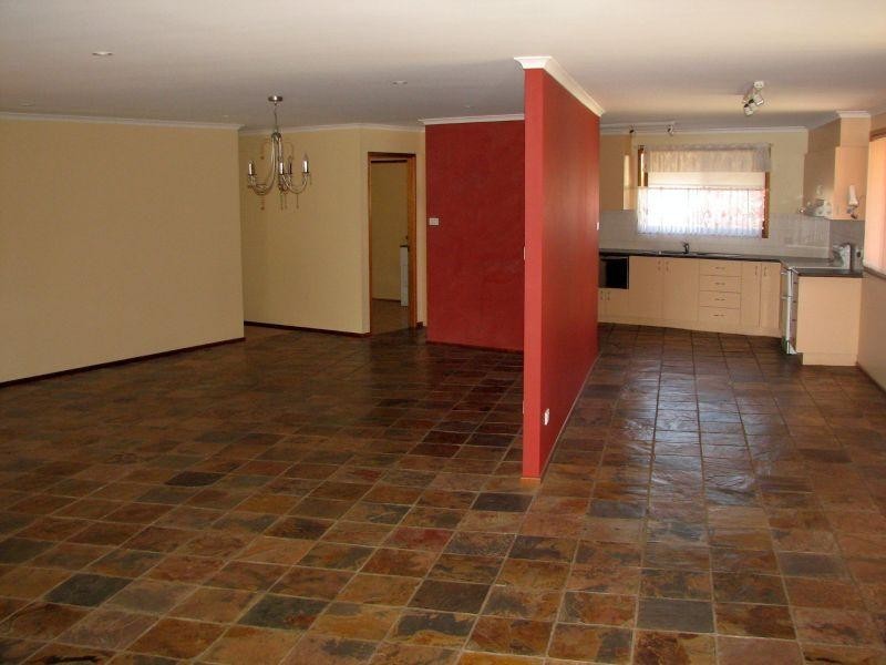 3 The Anchorage, Yamba NSW 2464