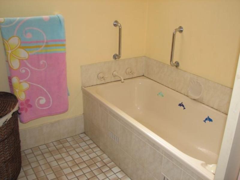 2 Binnacle Court, Yamba NSW 2464